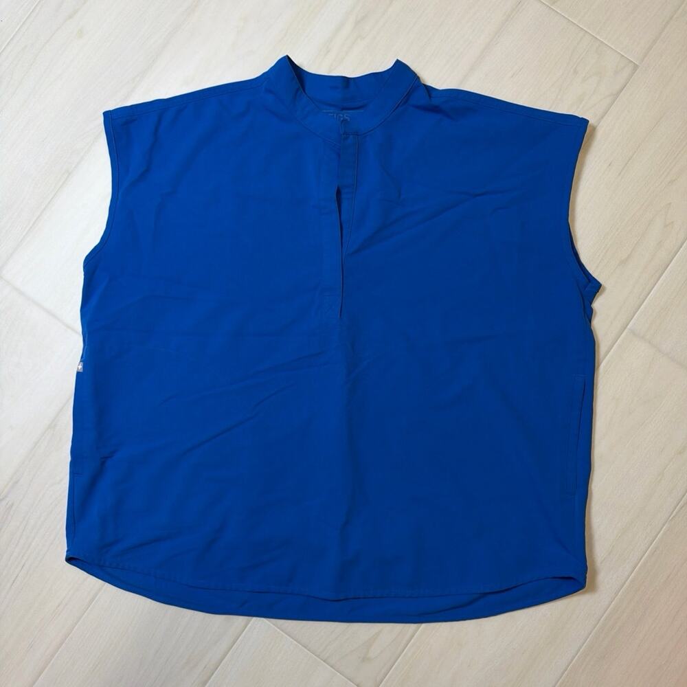 FIGS Rafaela Oversized Scrub Top